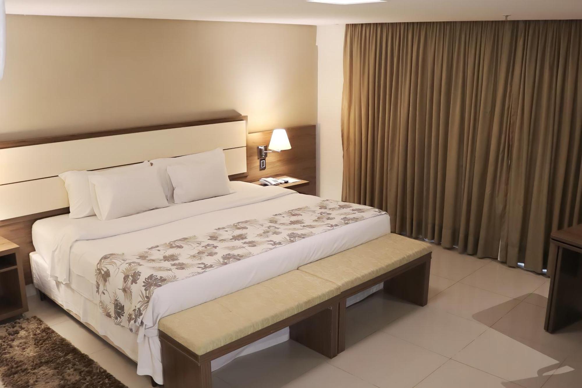 Sj Premium Hotels By Atlantica Goiânia Exterior foto